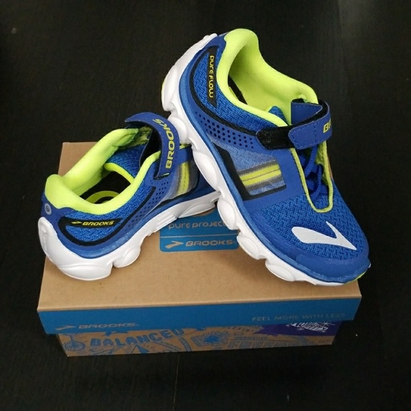 brooks pureflow 4 kids